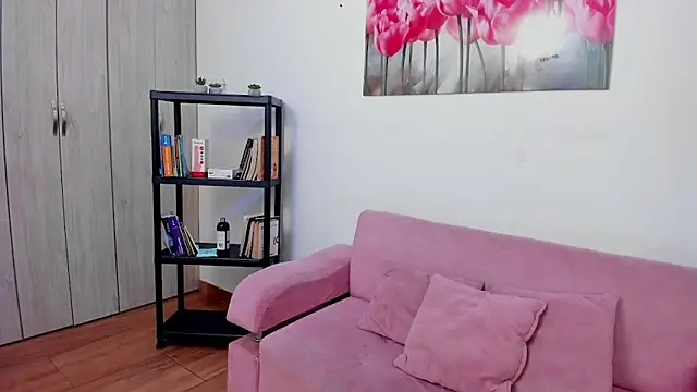 Kitty f00x online show from May 30, 7:19 pm