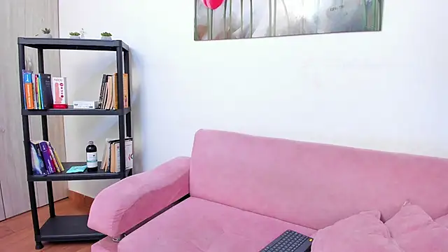 Snapshot of Kitty_f00x chatting on June 11, 7:22 pm Kitty f00x online show from June 11, 7:22 pm