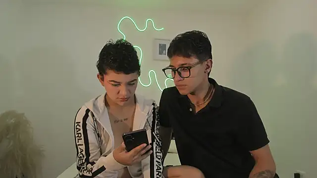 hardcoreheat ind online show from March 1, 1:05 am