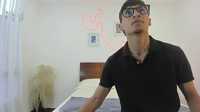 hardcoreheat ind online show from February 17, 11:02 pm