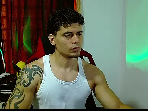 Snapshot of Logan0626 chatting on March 2, 6:15 pm Logan0626 online show from March 2, 6:15 pm