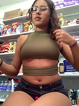 Rylia online show from February 16, 3:54 pm