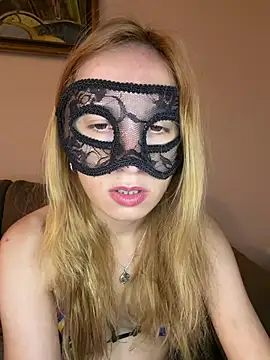 Snapshot of seluna_baby chatting on July 9, 9:03 pm seluna baby online show from July 9, 9:03 pm