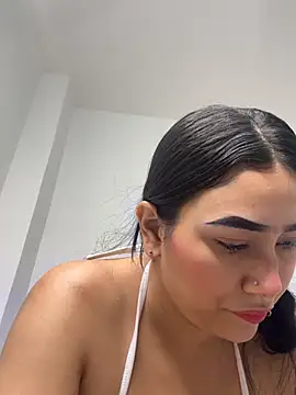 Mia  Starxxx online show from June 18, 9:09 pm