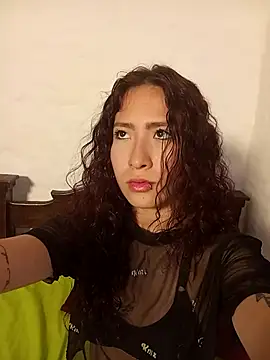 Snapshot of ViolettNyx chatting on February 26, 3:56 pm ViolettNyx online show from February 26, 3:56 pm