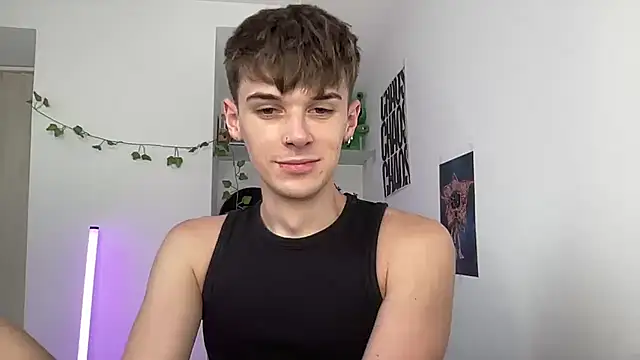 YourMilkyGuy online show from July 6, 12:34 pm