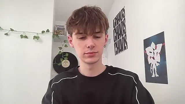 YourMilkyGuy online show from March 25, 2:16 pm