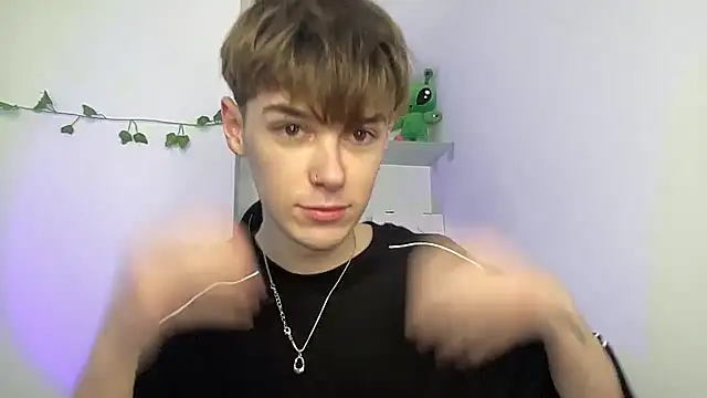 YourMilkyGuy online show from March 18, 2:41 pm