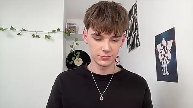 YourMilkyGuy online show from March 27, 2:51 pm