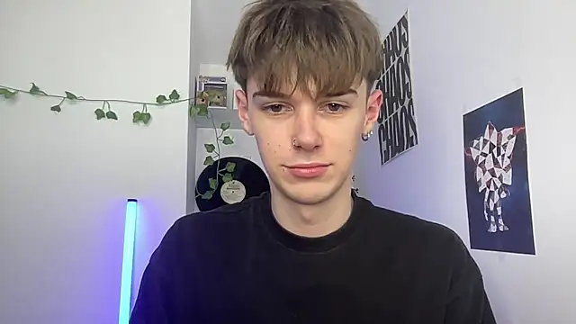 YourMilkyGuy online show from April 7, 3:25 pm