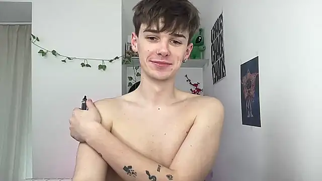 YourMilkyGuy online show from June 11, 11:18 am