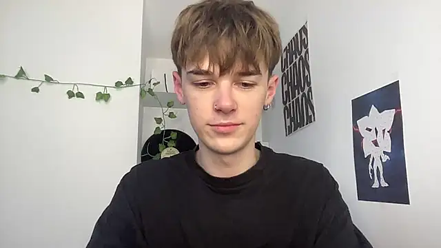 YourMilkyGuy online show from March 20, 4:13 am