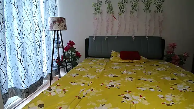  Shanvii  online show from April 10, 4:41 am