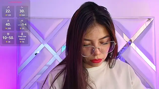 Ariana Castillo   online show from February 23, 12:50 pm