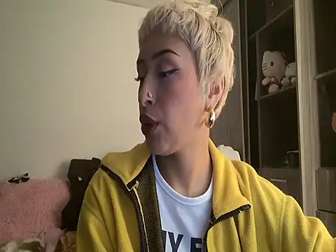  AbbyIce online show from April 28, 12:31 am