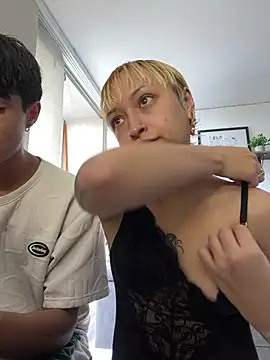  AbbyIce online show from July 2, 4:24 pm