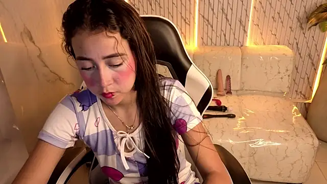 lili mint tf online show from March 2, 8:38 pm