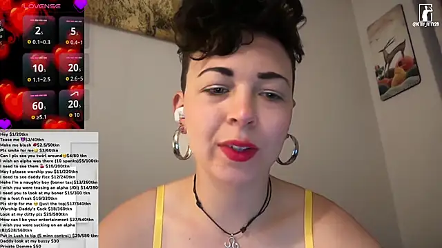 Snapshot of kittyfitty29 chatting on February 13, 3:17 am kittyfitty29 online show from February 13, 3:17 am