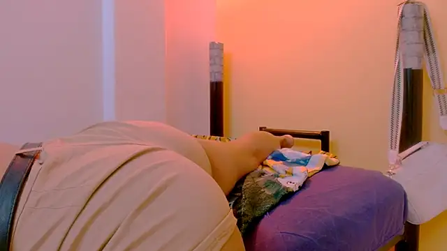 sexiempoderada18 online show from March 20, 8:32 pm