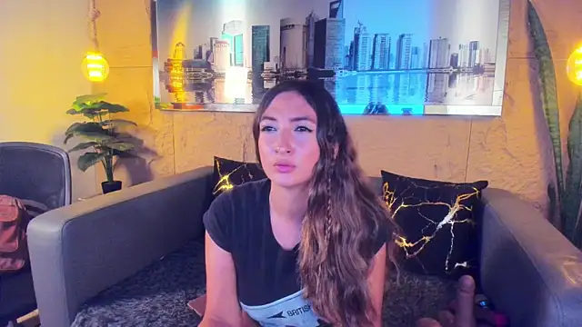 Lucy0420 online show from April 7, 3:41 am