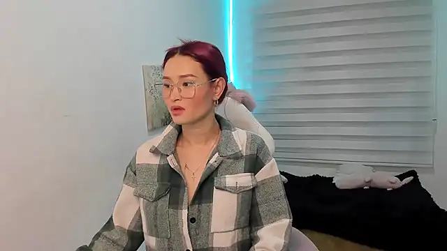 naomy stanley online show from July 5, 3:22 am