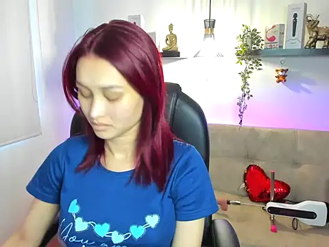 naomy stanley online show from April 7, 10:33 pm