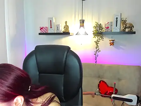 naomy stanley online show from April 8, 9:49 pm