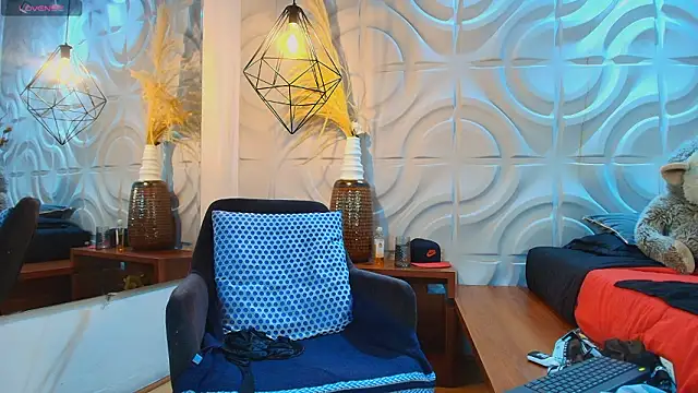 ItsZairen online show from March 27, 4:21 am