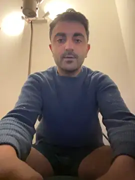 elia2711 online show from March 29, 6:20 pm