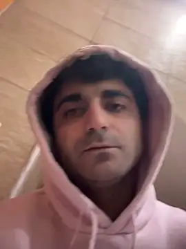 Snapshot of elia2711 chatting on February 7, 7:22 pm elia2711 online show from February 7, 7:22 pm