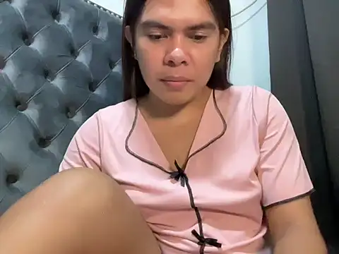 Snapshot of Mooree_naba chatting on December 4, 1:37 am Mooree naba online show from December 4, 1:37 am