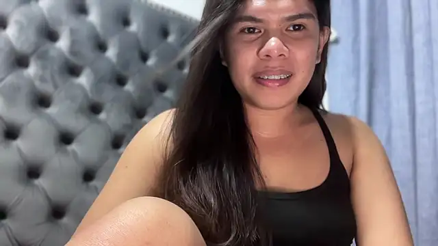 Snapshot of Mooree_naba chatting on July 9, 12:48 pm Mooree naba online show from July 9, 12:48 pm
