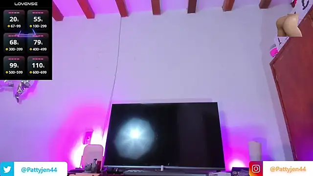 pattyjenkinss online show from May 19, 10:17 pm