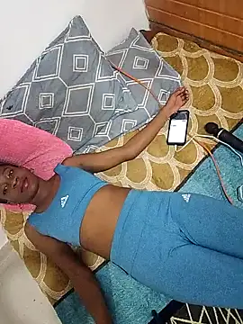 -hotebony online show from February 26, 7:19 am