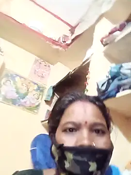 Snapshot of Kirti_sacsena chatting on March 13, 8:58 pm Kirti sacsena online show from March 13, 8:58 pm