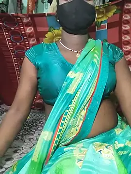 PRIYAGOYAL online show from July 21, 5:58 pm
