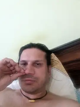 papacitoji online show from March 25, 10:52 pm