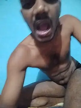 Snapshot of Daddyishere_19 chatting on June 9, 12:17 pm Daddyishere 19 online show from June 9, 12:17 pm