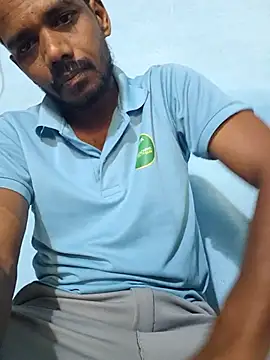 Snapshot of Daddyishere_19 chatting on July 15, 5:36 am Daddyishere 19 online show from July 15, 5:36 am