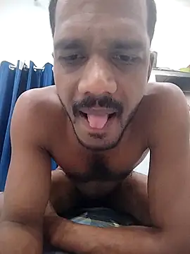 Daddyishere 19 online show from April 21, 5:30 pm