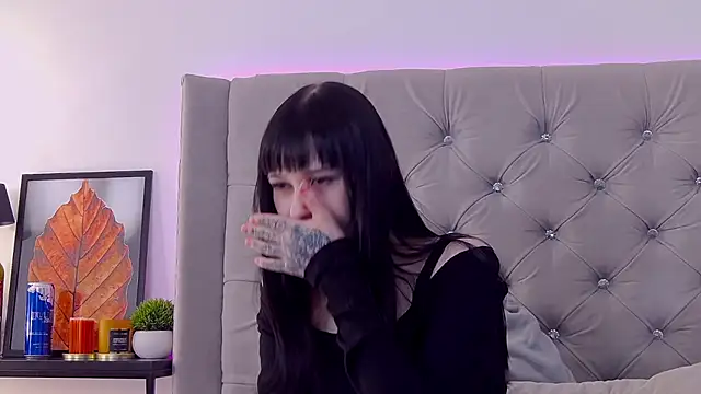 AmeliaSoft online show from April 5, 7:09 pm