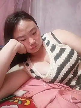 lisn-cute online show from May 21, 1:30 pm