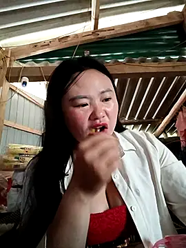 lisn-cute online show from April 3, 12:28 am