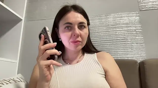 Snapshot of Darsy_Rox chatting on February 11, 6:52 pm Darsy Rox online show from February 11, 6:52 pm