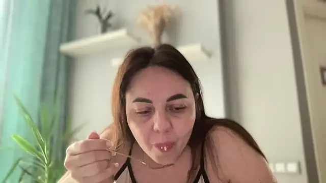 Darsy Rox online show from June 24, 4:33 am