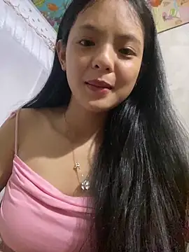 Snapshot of tenten110 chatting on February 17, 5:05 am tenten110 online show from February 17, 5:05 am