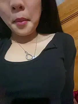 tenten110 online show from March 3, 1:18 pm