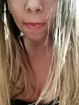 miel02 online show from February 27, 2:01 am