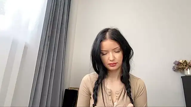 JoanGold online show from March 11, 7:35 am