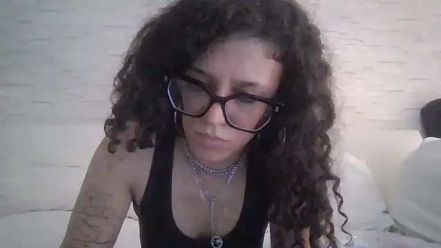 turca87 online show from May 31, 6:09 pm